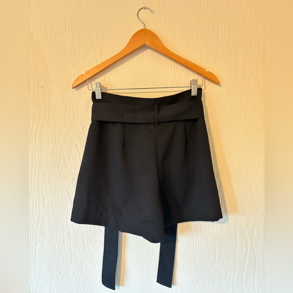 Wilfred Aritzia Black Paperbag High Hi Waist Waisted Belted Shorts With Pockets - Picture 6 of 9